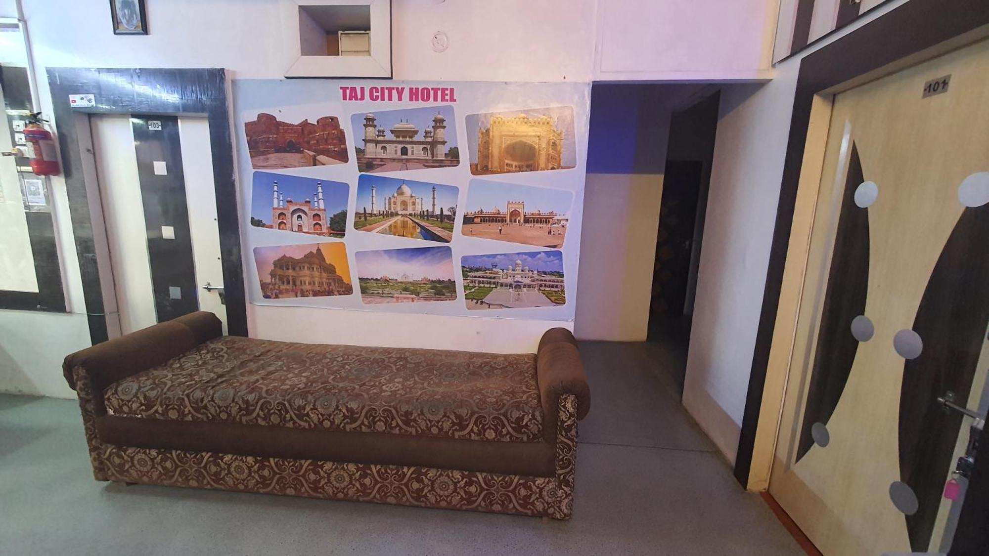 Taj City Hotel Agra  Eksteriør billede